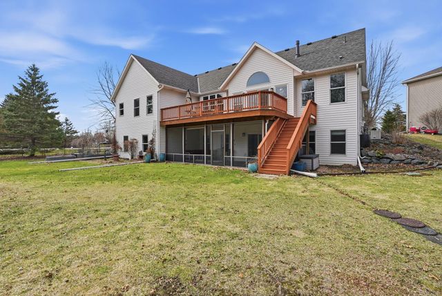 10389 Fox Run Road, Woodbury, MN 55129