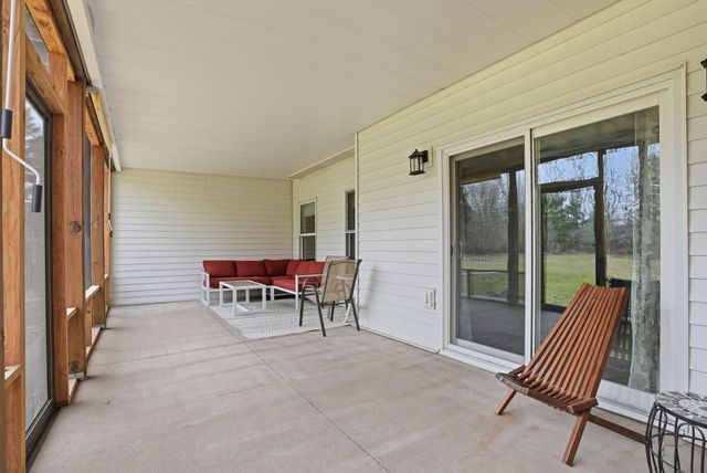 10389 Fox Run Road, Woodbury, MN 55129