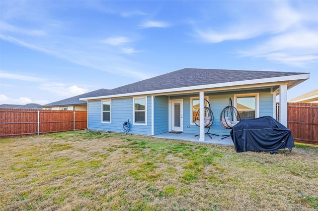 6511 Sand Dune Way, Princeton, TX 75407