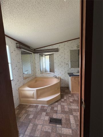 4312 County Road 805B, Cleburne, TX 76031