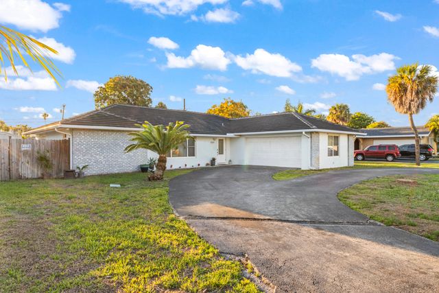 8361 Wilton Drive, Lake Clarke Shores, FL 33406