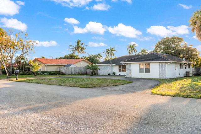 8361 Wilton Drive, Lake Clarke Shores, FL 33406