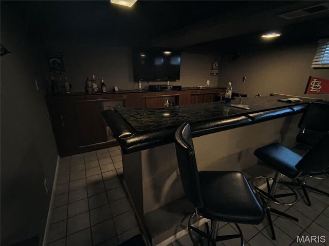 2703 Aberdeen Drive, Florissant, MO 63033