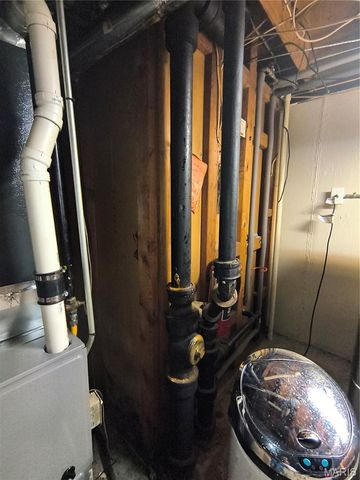 2703 Aberdeen Drive, Florissant, MO 63033