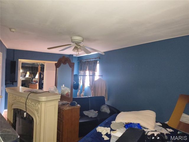 2703 Aberdeen Drive, Florissant, MO 63033