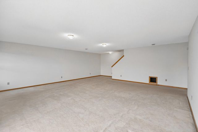 3739 Lawndale Lane N, Plymouth, MN 55446