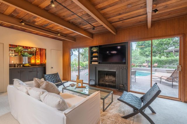 46 Middle Canyon Road, Carmel Valley, CA 93924