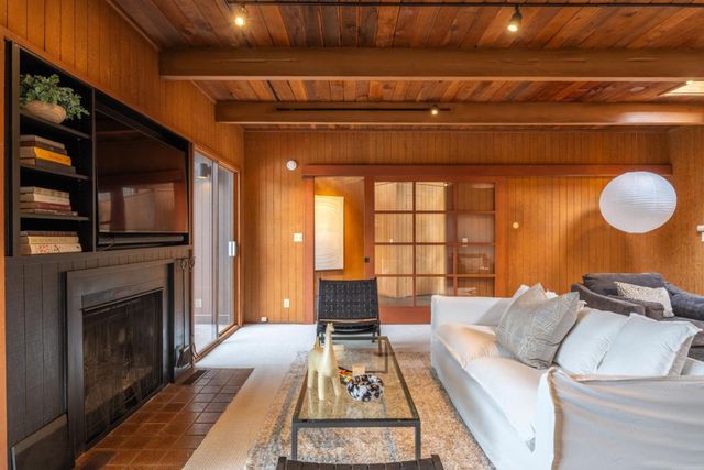 46 Middle Canyon Road, Carmel Valley, CA 93924
