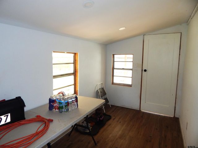 197 CR 4130D, Overton, TX 75684