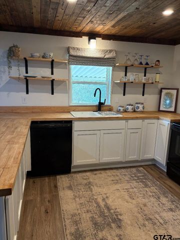 197 CR 4130D, Overton, TX 75684