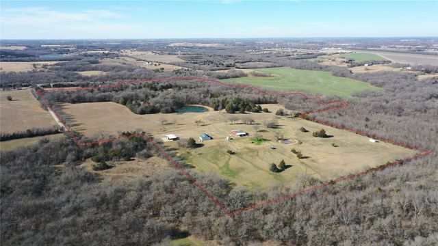 984 County Road 4027, Savoy, TX 75479