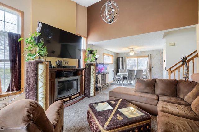8731 Bechtel Avenue 136, Inver Grove Heights, MN 55076