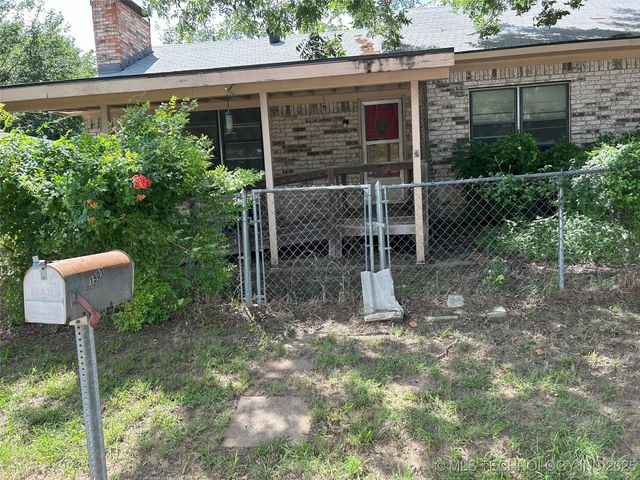 1501 W Beech Street, Durant, OK 74701