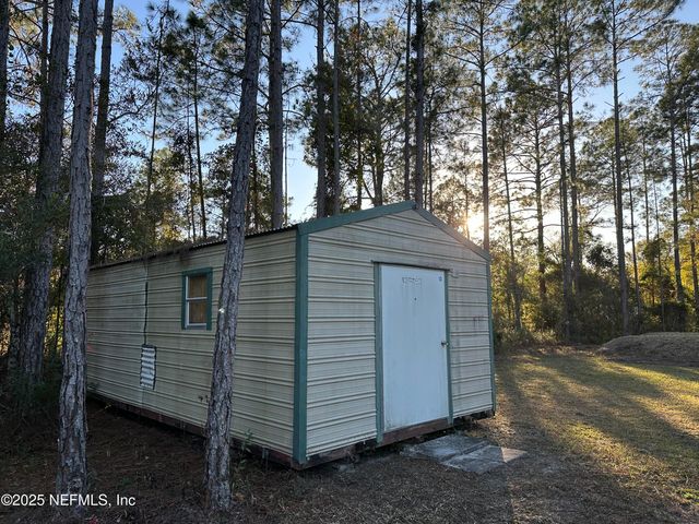 10205 BAYLOR Avenue, Hastings, FL 32145