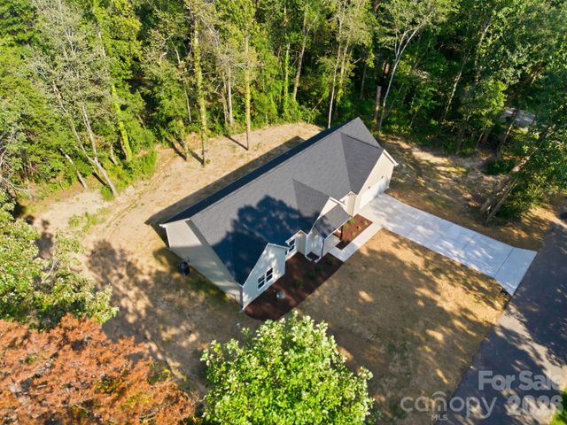 111 General AS Johnston Street, Stanley, NC 28164