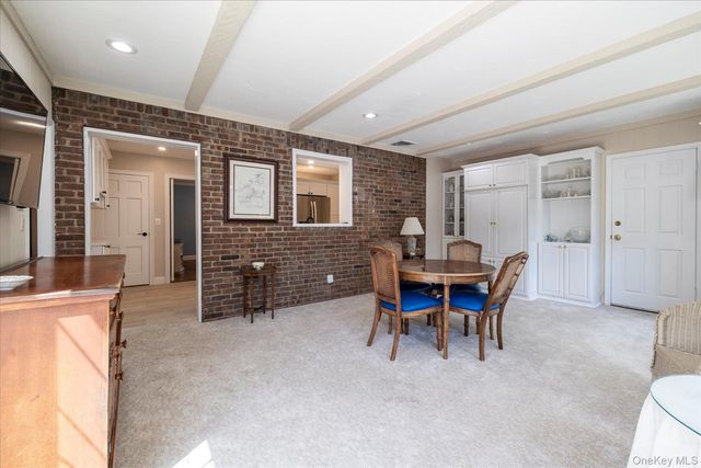 60 Atkinson Road, Rockville Centre, NY 11570