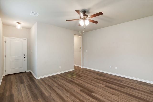 2507 Lightfoot Lane, Bryan, TX 77803