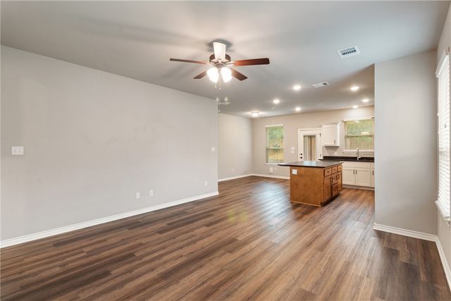2507 Lightfoot Lane, Bryan, TX 77803