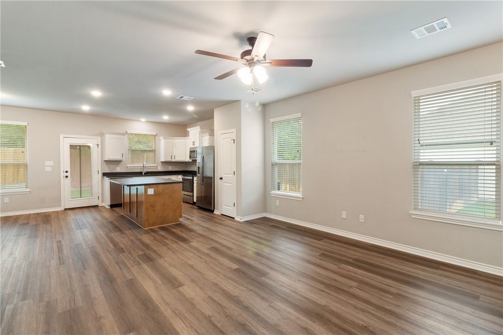 2507 Lightfoot Lane, Bryan, TX 77803 — photo 5