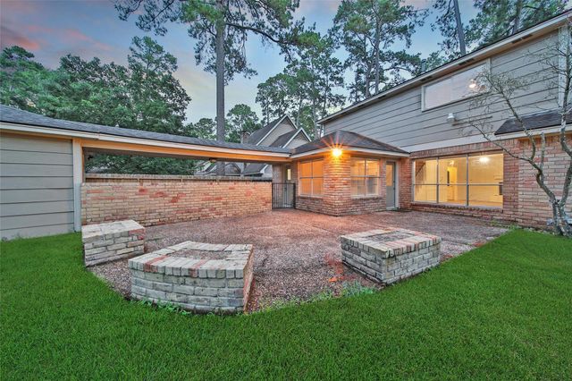 2019 Riverlawn Drive, Houston, TX 77339