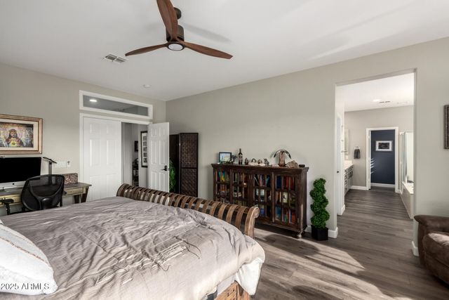 39943 N PRIDE Drive, Anthem, AZ 85086