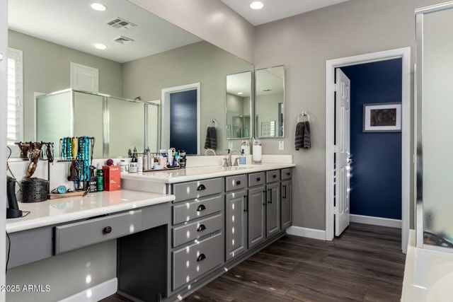 39943 N PRIDE Drive, Anthem, AZ 85086