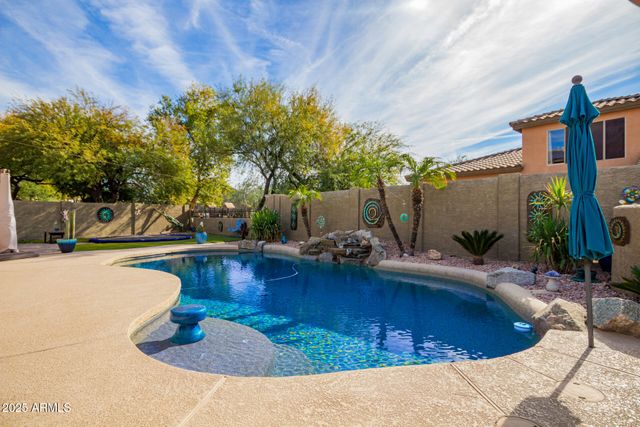 39943 N PRIDE Drive, Anthem, AZ 85086
