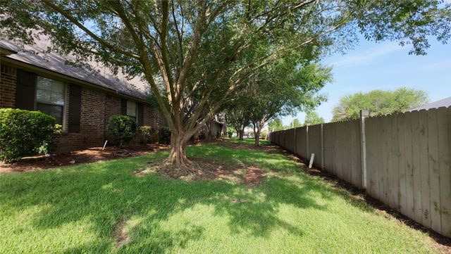 2050 Stockwell Road 4, Bossier City, LA 71111