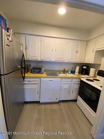 720 Ocean Avenue 29, Long Branch, NJ 07740