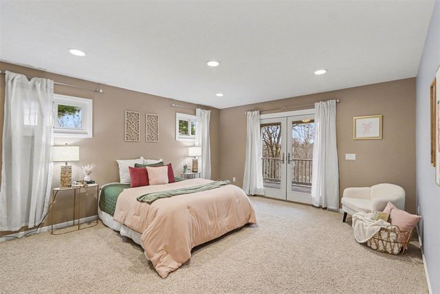 10466 N Riverview Drive, Plainwell, MI 49080