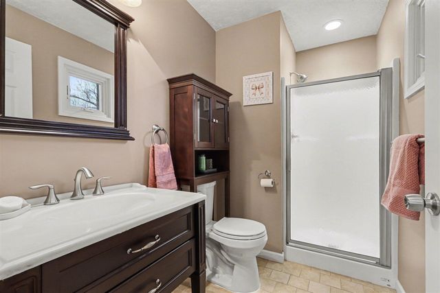 10466 N Riverview Drive, Plainwell, MI 49080