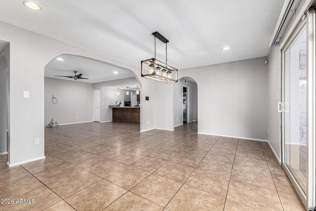 4502 W CAROL Avenue, Glendale, AZ 85302