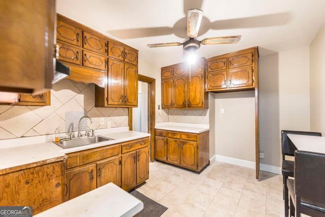 520 VILLA ESTA Circle, Macon, GA 31206