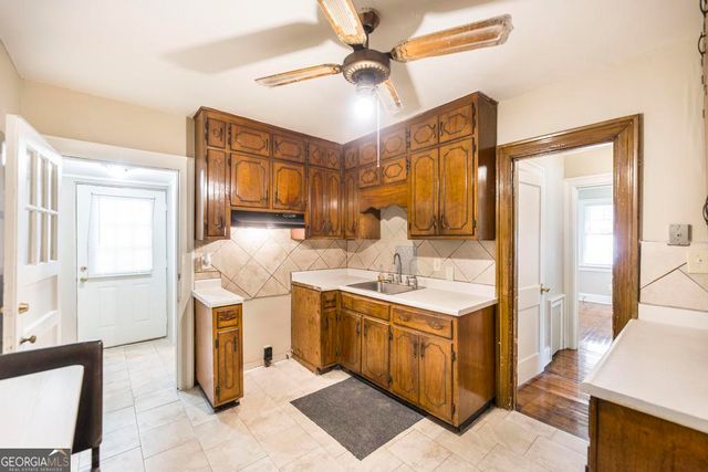 520 VILLA ESTA Circle, Macon, GA 31206