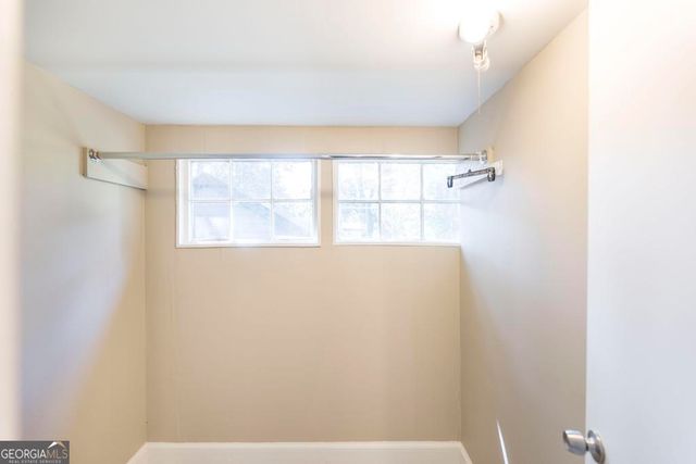 520 VILLA ESTA Circle, Macon, GA 31206