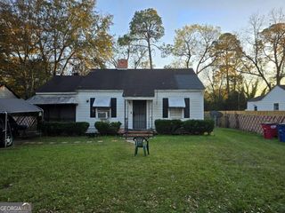 520 VILLA ESTA Circle, Macon, GA 31206