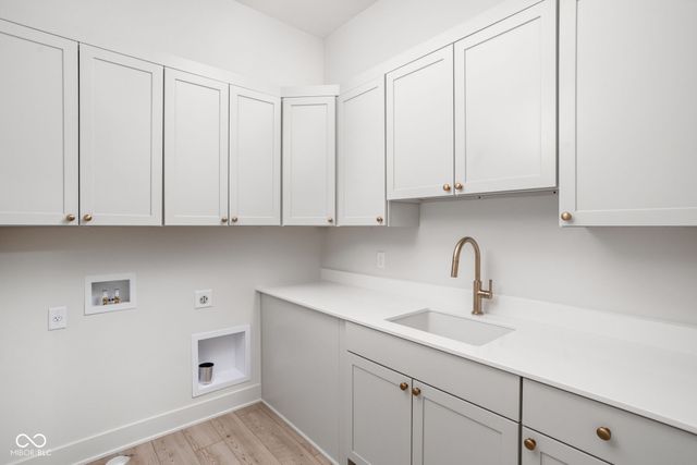 16927 Tractive Drive, Westfield, IN 46074