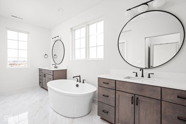 16927 Tractive Drive, Westfield, IN 46074