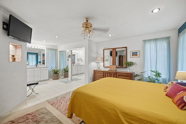 112 North Street, Belchertown, MA 01007