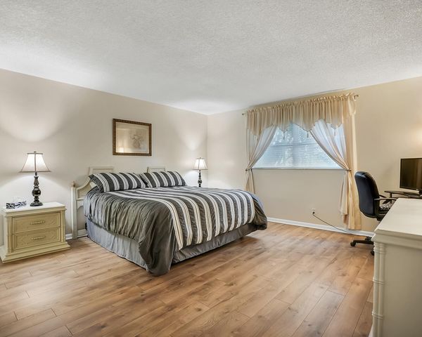 2061 NW 47th Terrace 103, Lauderhill, FL 33313