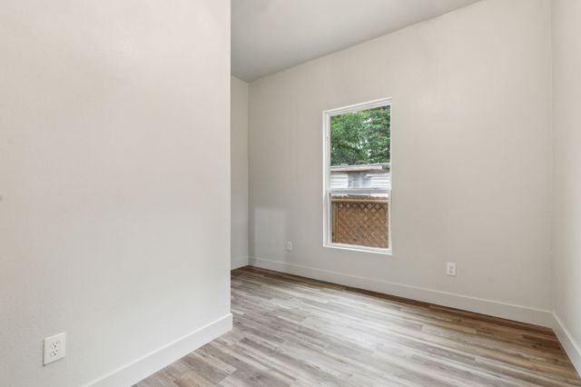 2904 Valentine Street, Dallas, TX 75215