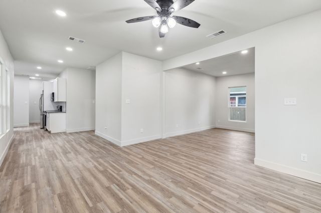 2904 Valentine Street, Dallas, TX 75215