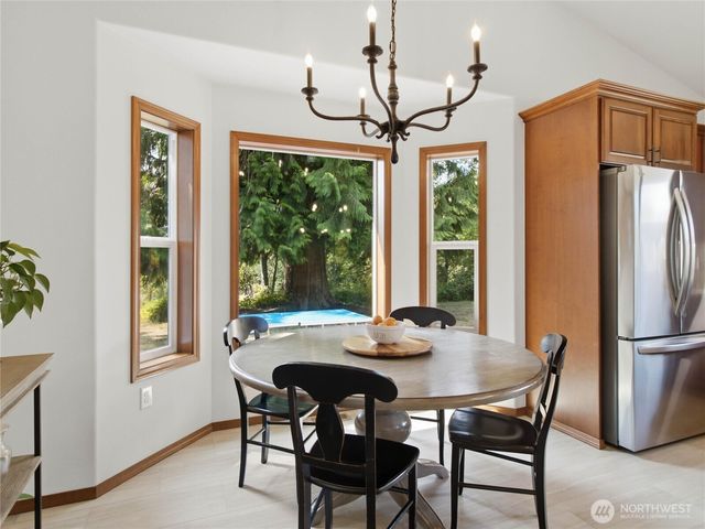 19838 Bear View Lane SW, Rochester, WA 98579