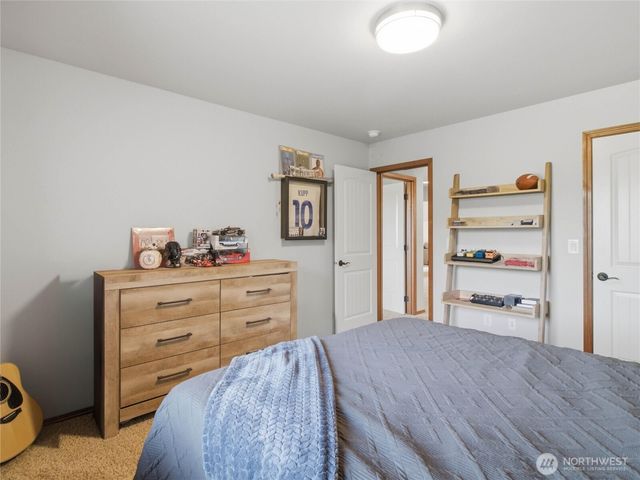 19838 Bear View Lane SW, Rochester, WA 98579