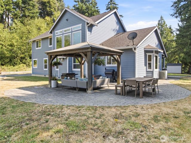 19838 Bear View Lane SW, Rochester, WA 98579