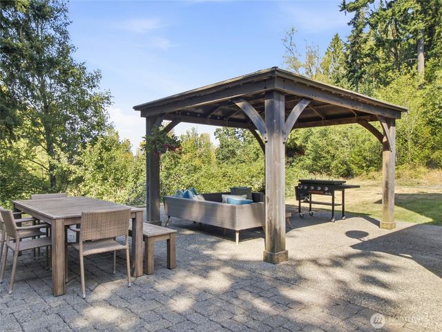 19838 Bear View Lane SW, Rochester, WA 98579