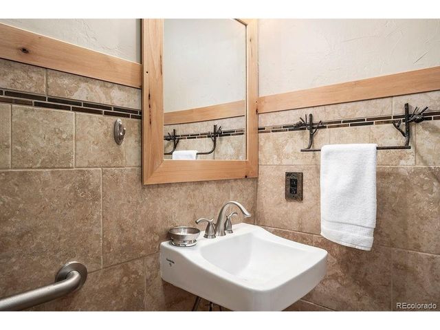 18 County Road 4435, Grand Lake, CO 80447