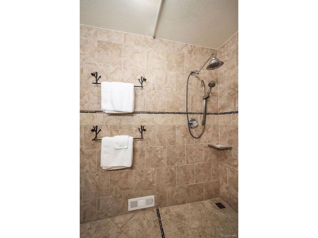 18 County Road 4435, Grand Lake, CO 80447