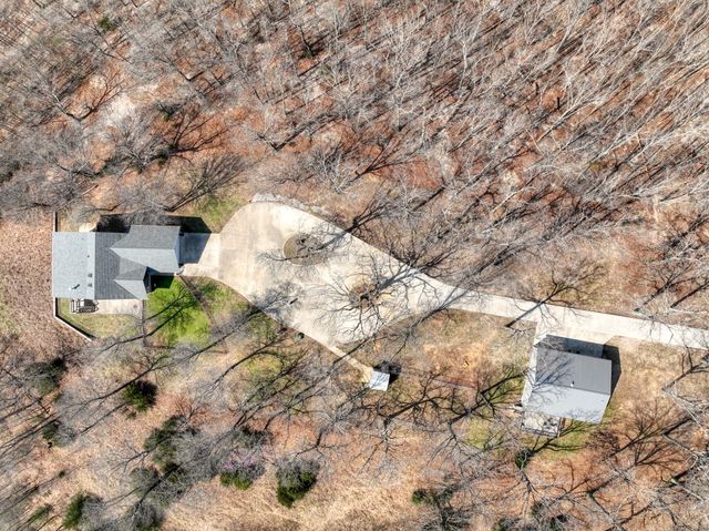 378 Lake Forest Drive, Eureka Springs, AR 72631