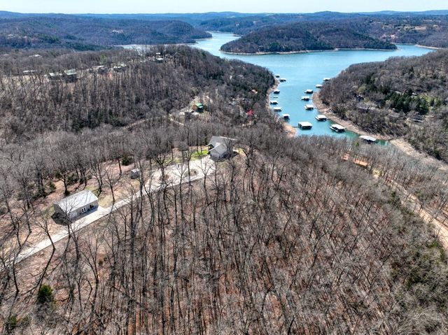 378 Lake Forest Drive, Eureka Springs, AR 72631